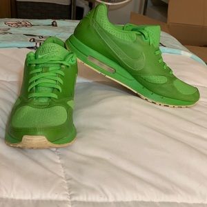 Green Nike Air